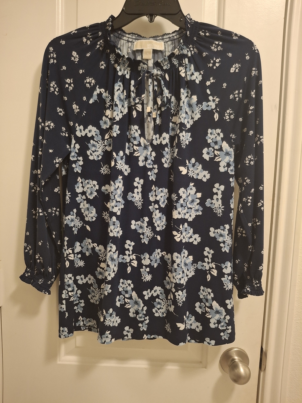 Women’s Floral Tie-Neck Blouse - Navy Blue
